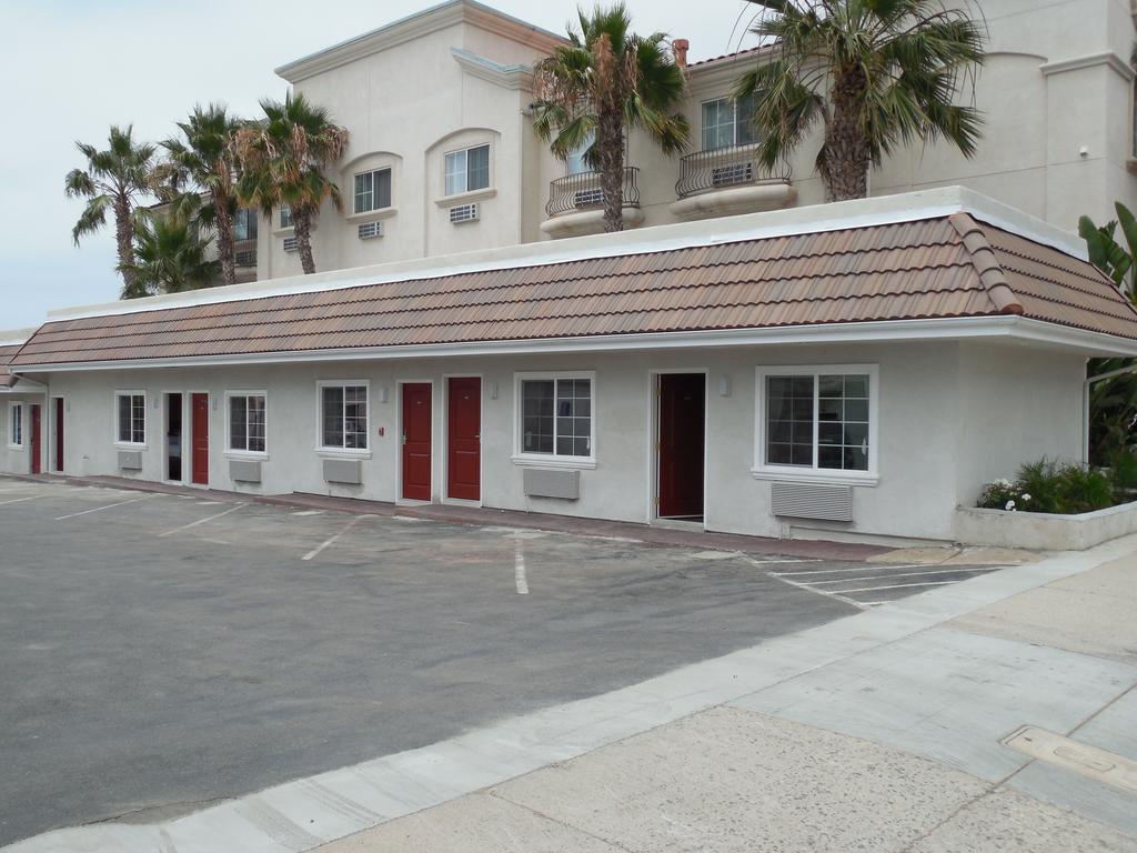 Coast Inn Oceanside Exterior photo
