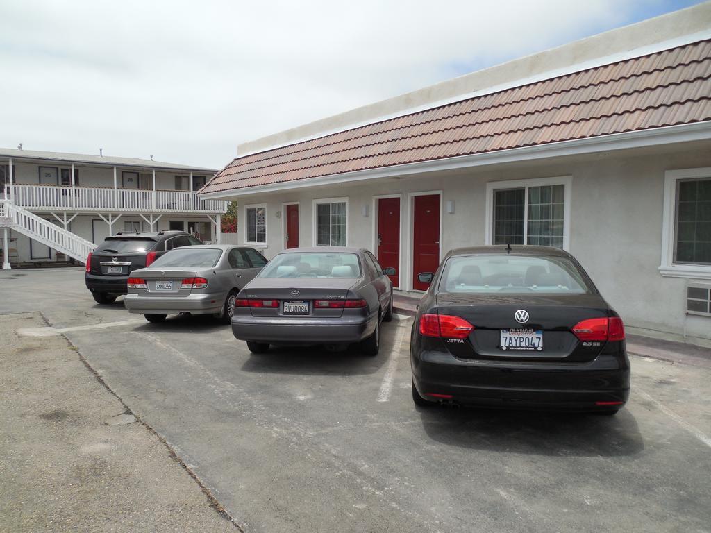 Coast Inn Oceanside Exterior photo
